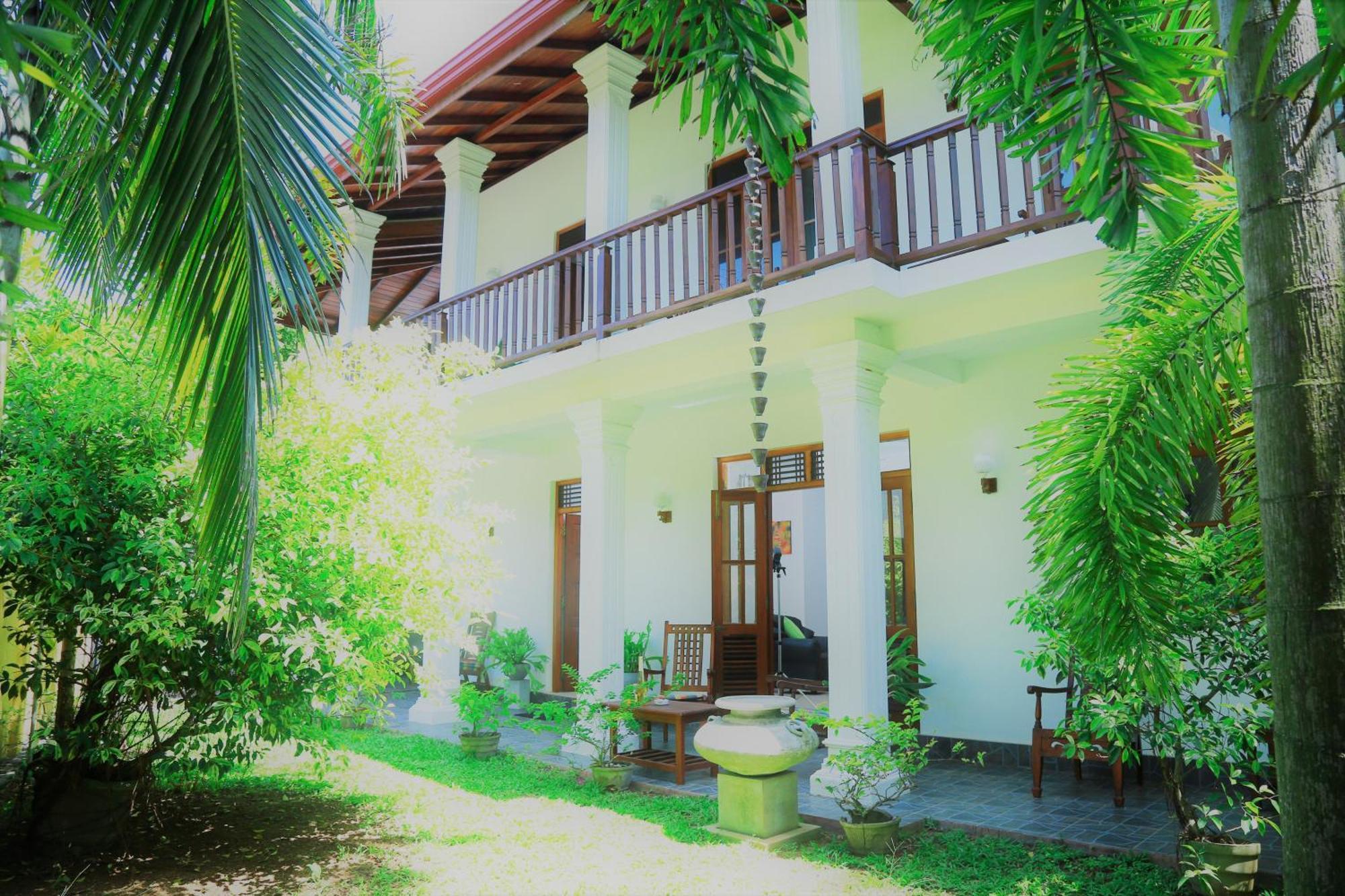 Residence Chanty Hikkaduwa Kültér fotó