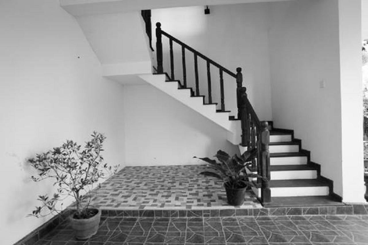 Residence Chanty Hikkaduwa Kültér fotó