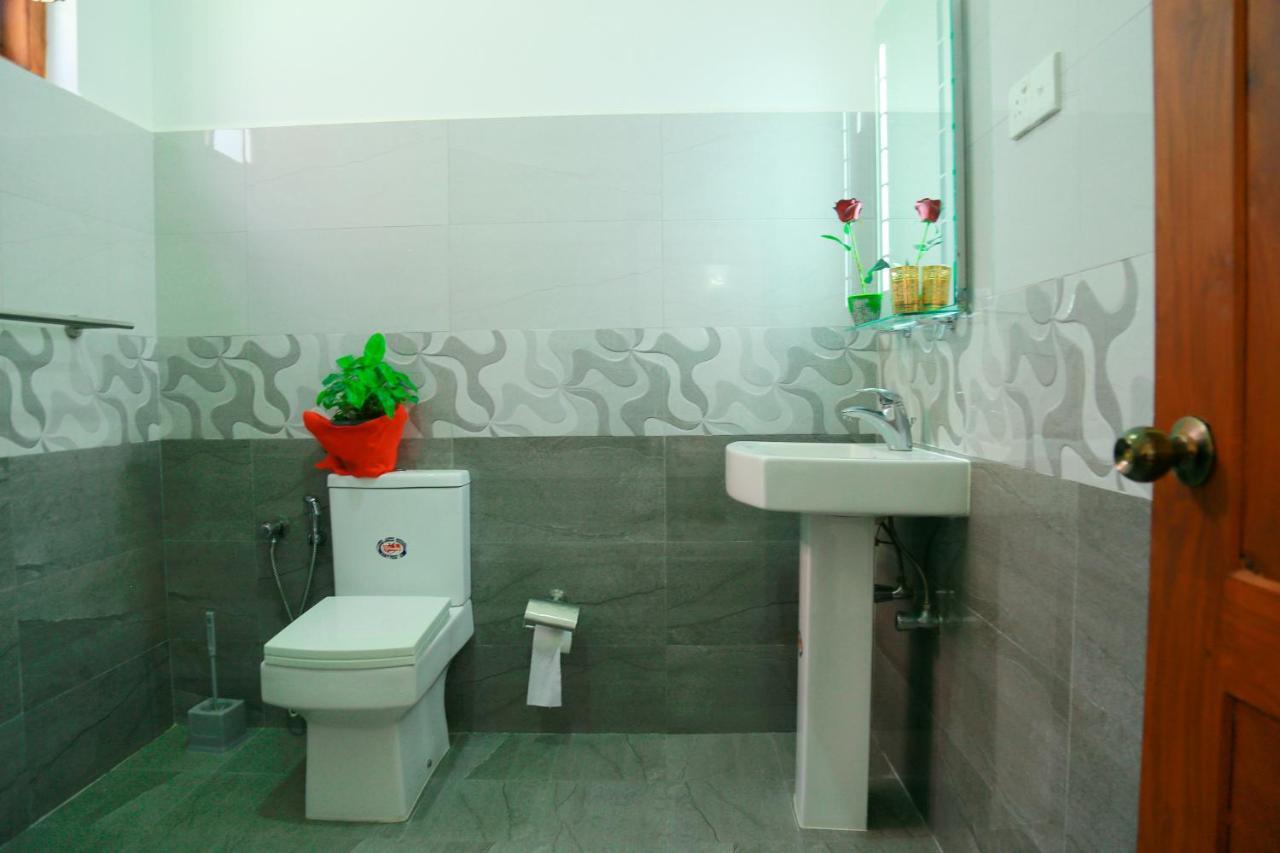 Residence Chanty Hikkaduwa Kültér fotó