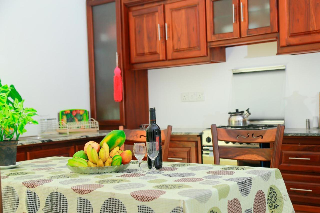 Residence Chanty Hikkaduwa Kültér fotó